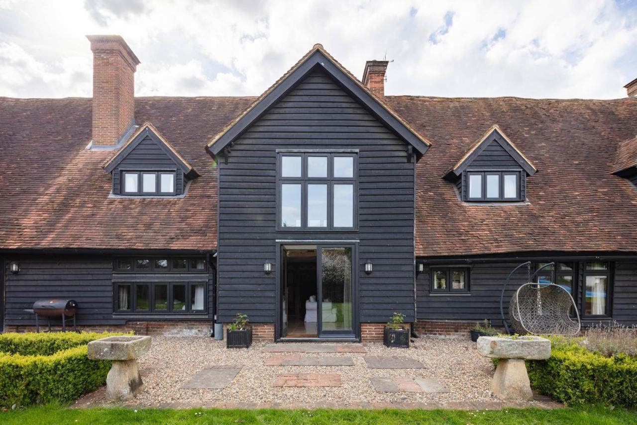 Period Luxury Converted Barn Windsor/Maidenhead - Perfect For Family Groups 태플로 외부 사진